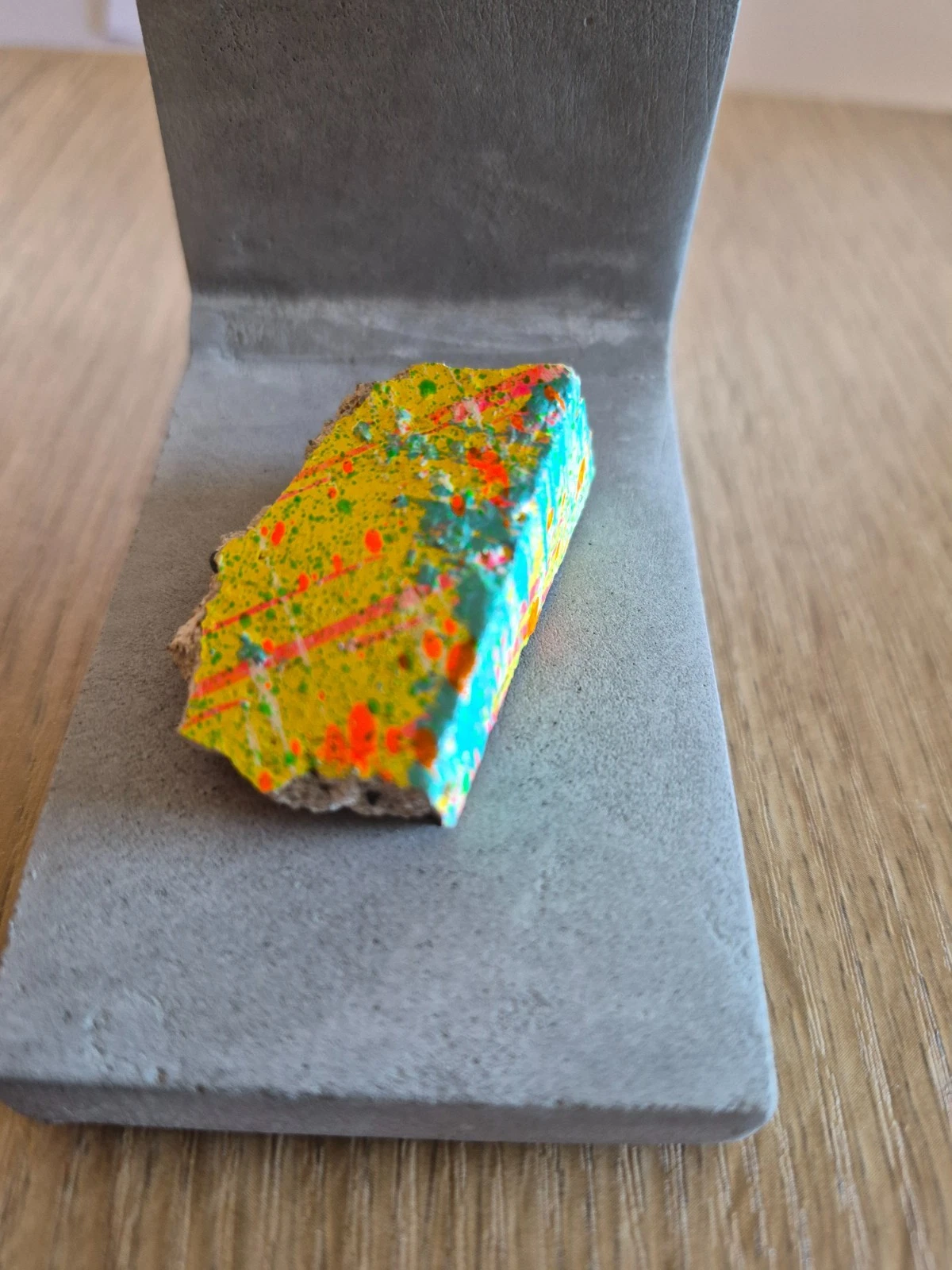 Stunning Genuine Piece of The Berlin Wall Mounted on Replica Panel of The Wall - Image 4