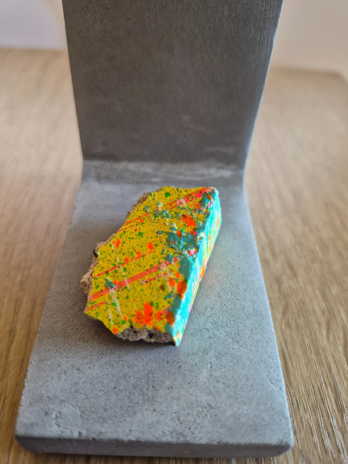 Stunning Genuine Piece of The Berlin Wall Mounted on Replica Panel of The Wall - Image 11